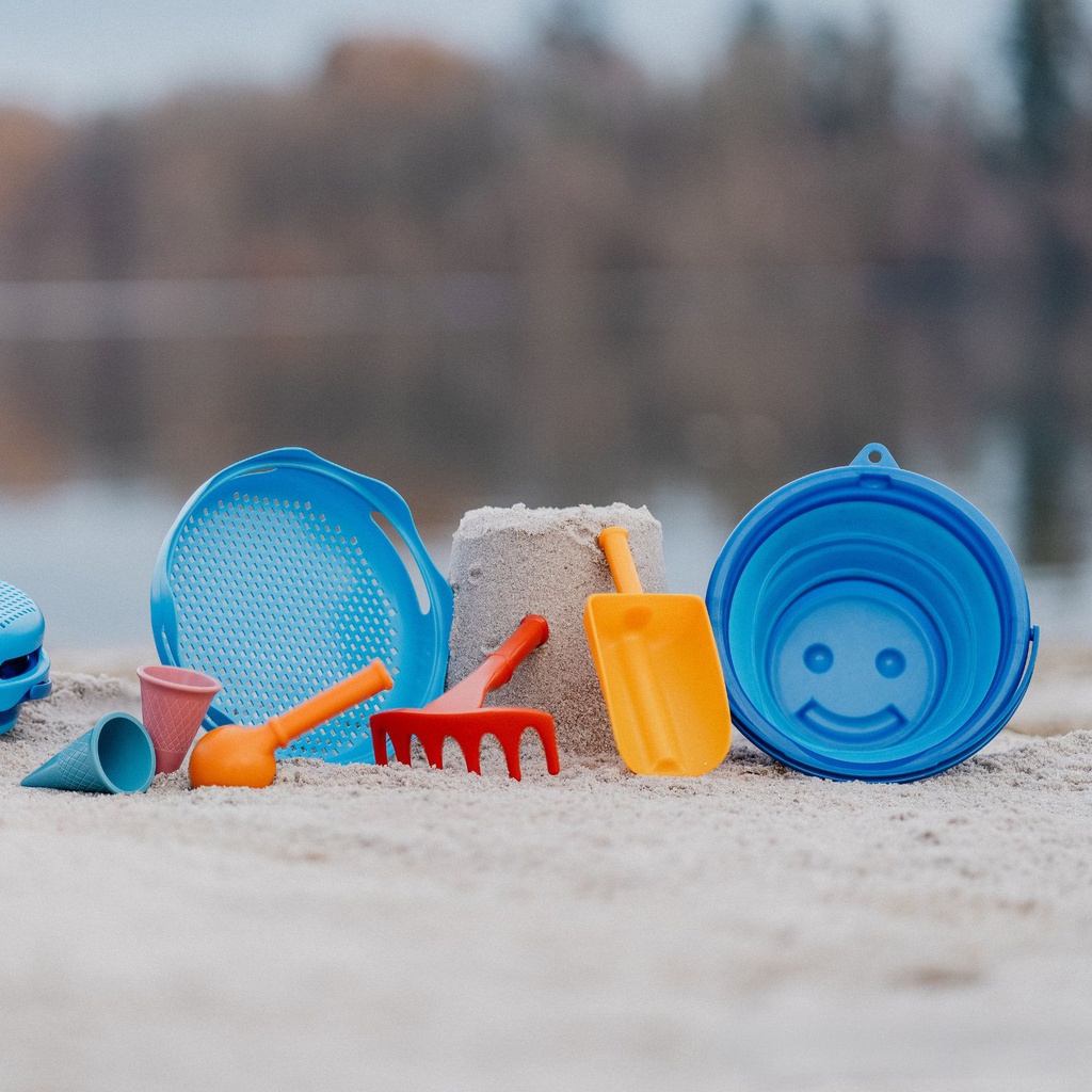 Schildkröt - Ensemble de jouets de sable pliable 7 en 1 - bleu