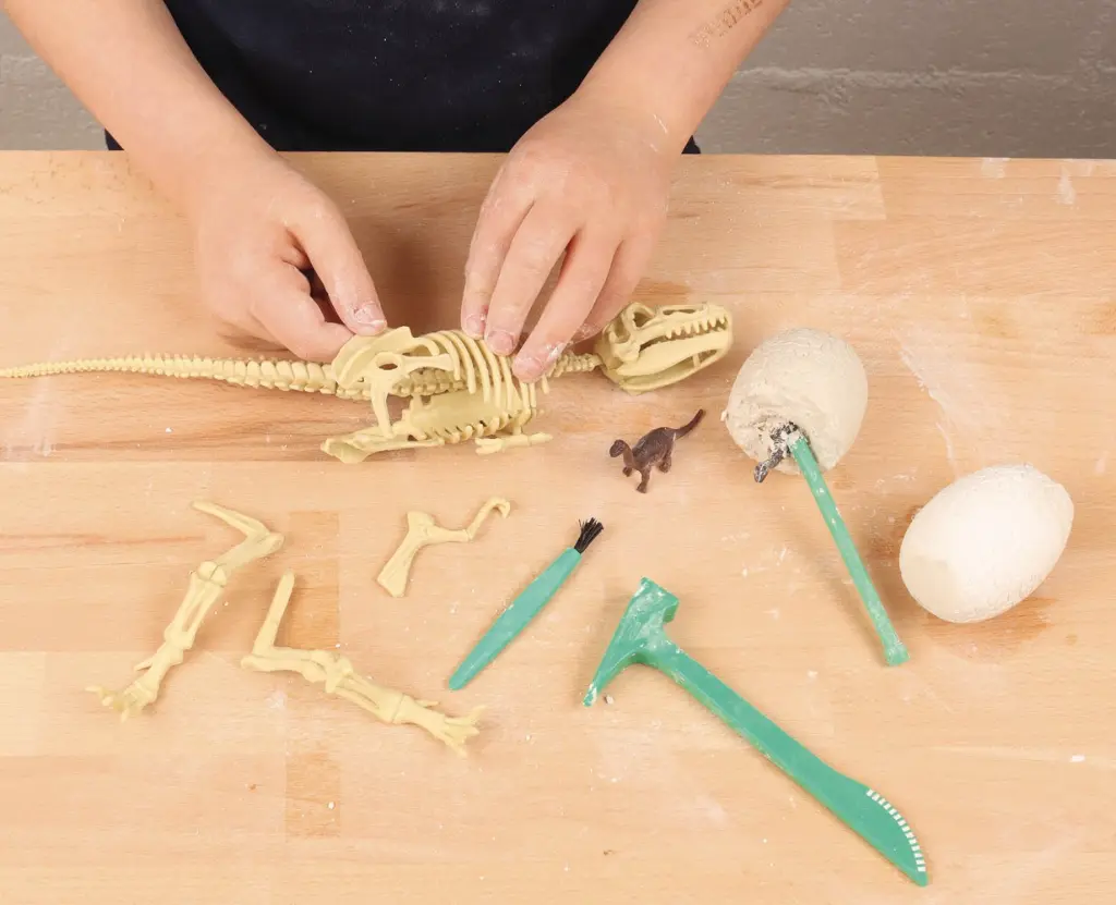 Auzou Lab' - Je découvre les dinosaures 2.webp