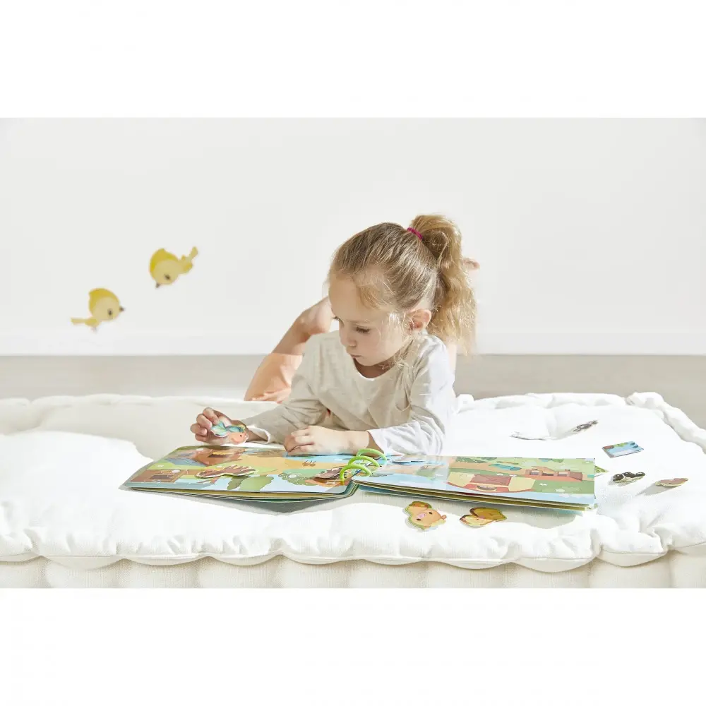 busy-book-ferme-en-carton-francaisanglais (3).webp