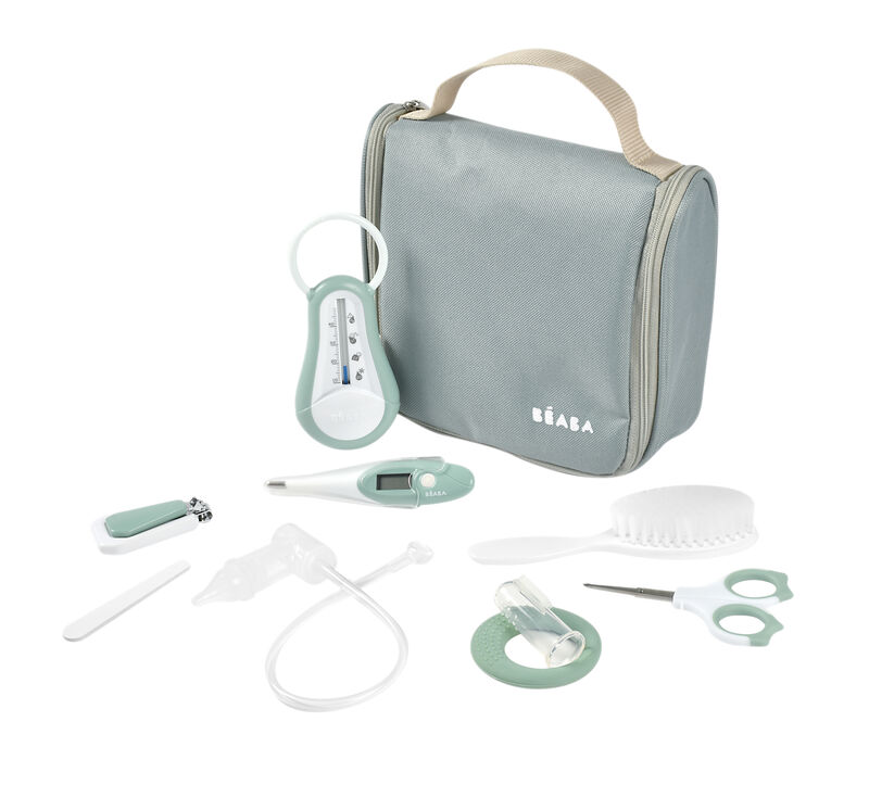 Béaba - Trousse de toilette complète avec 9 accessoires - Green